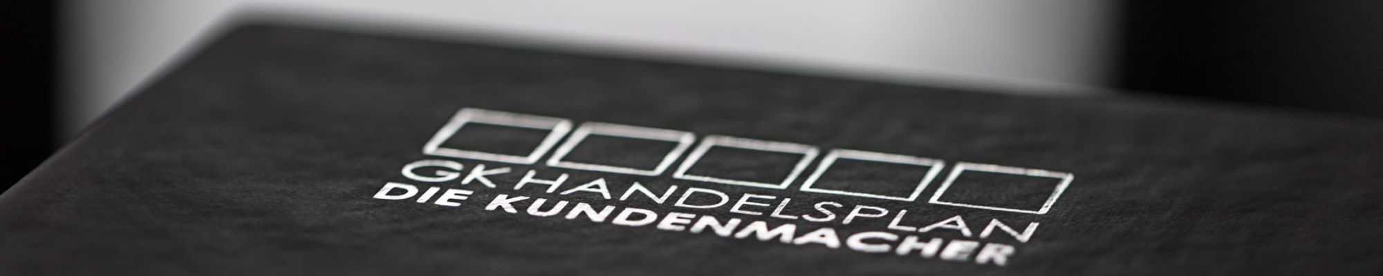 GK Logo-min GK Logo-min